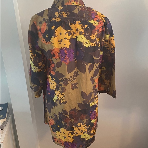 Coldwater creek button up tunicblouse silk and cotton. Blend - Picture 5 of 10